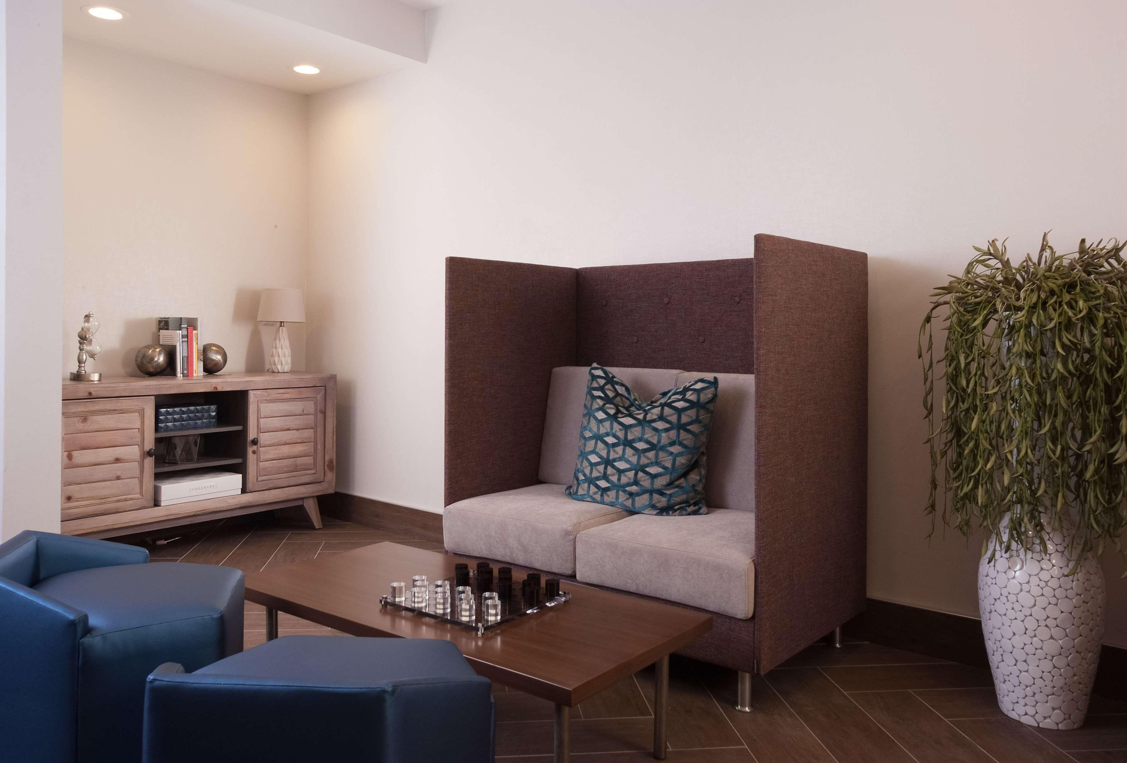 Home2 Suites By Hilton Atlanta Perimeter Center Данвуді Екстер'єр фото