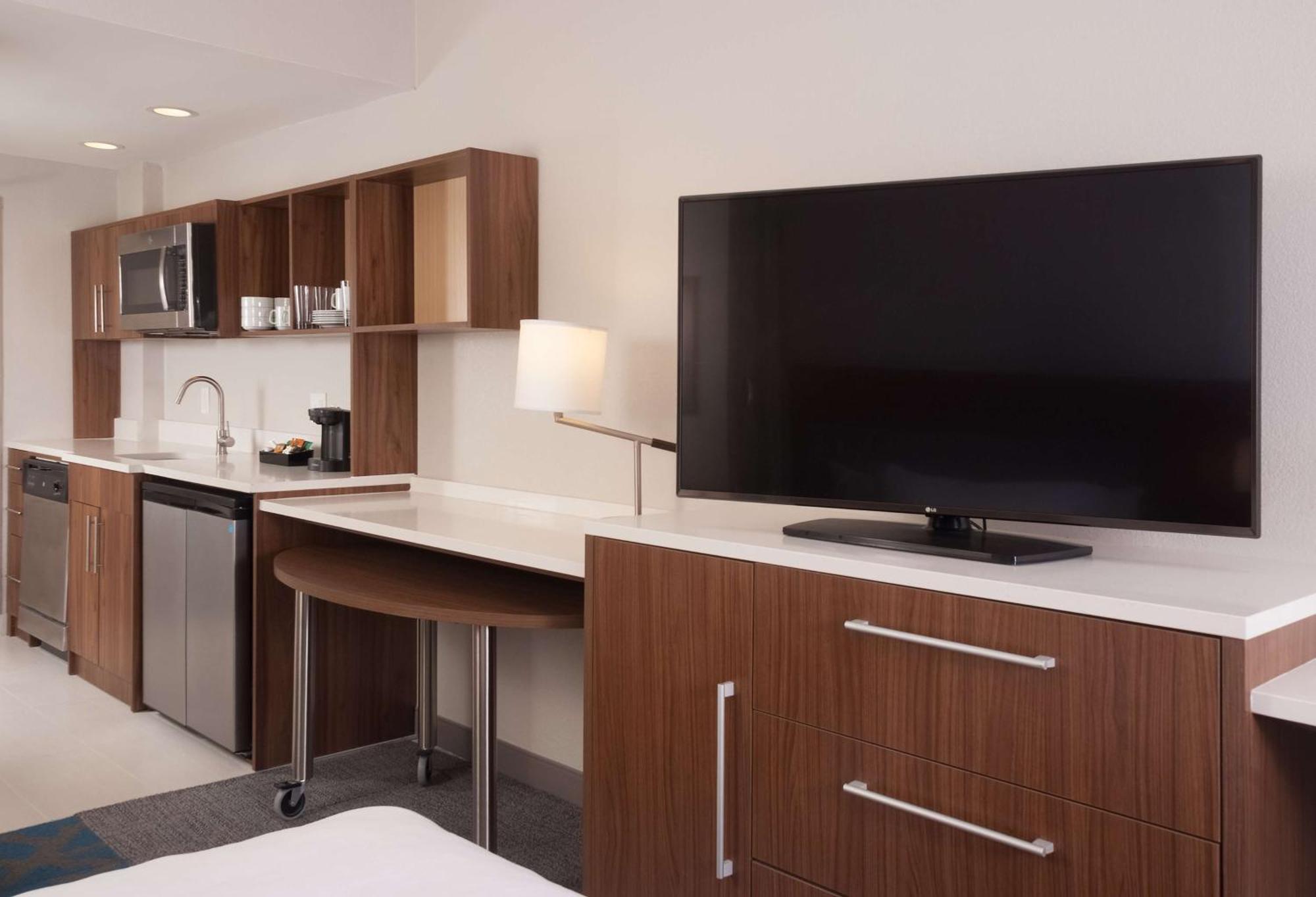 Home2 Suites By Hilton Atlanta Perimeter Center Данвуді Екстер'єр фото
