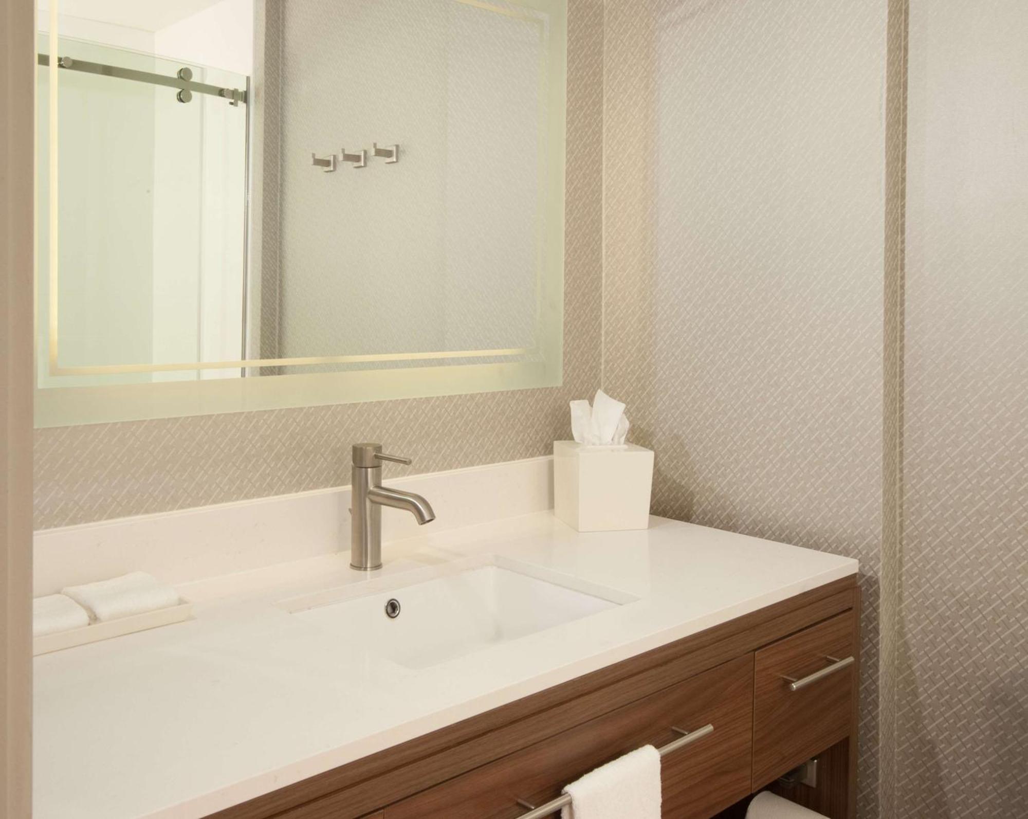 Home2 Suites By Hilton Atlanta Perimeter Center Данвуді Екстер'єр фото