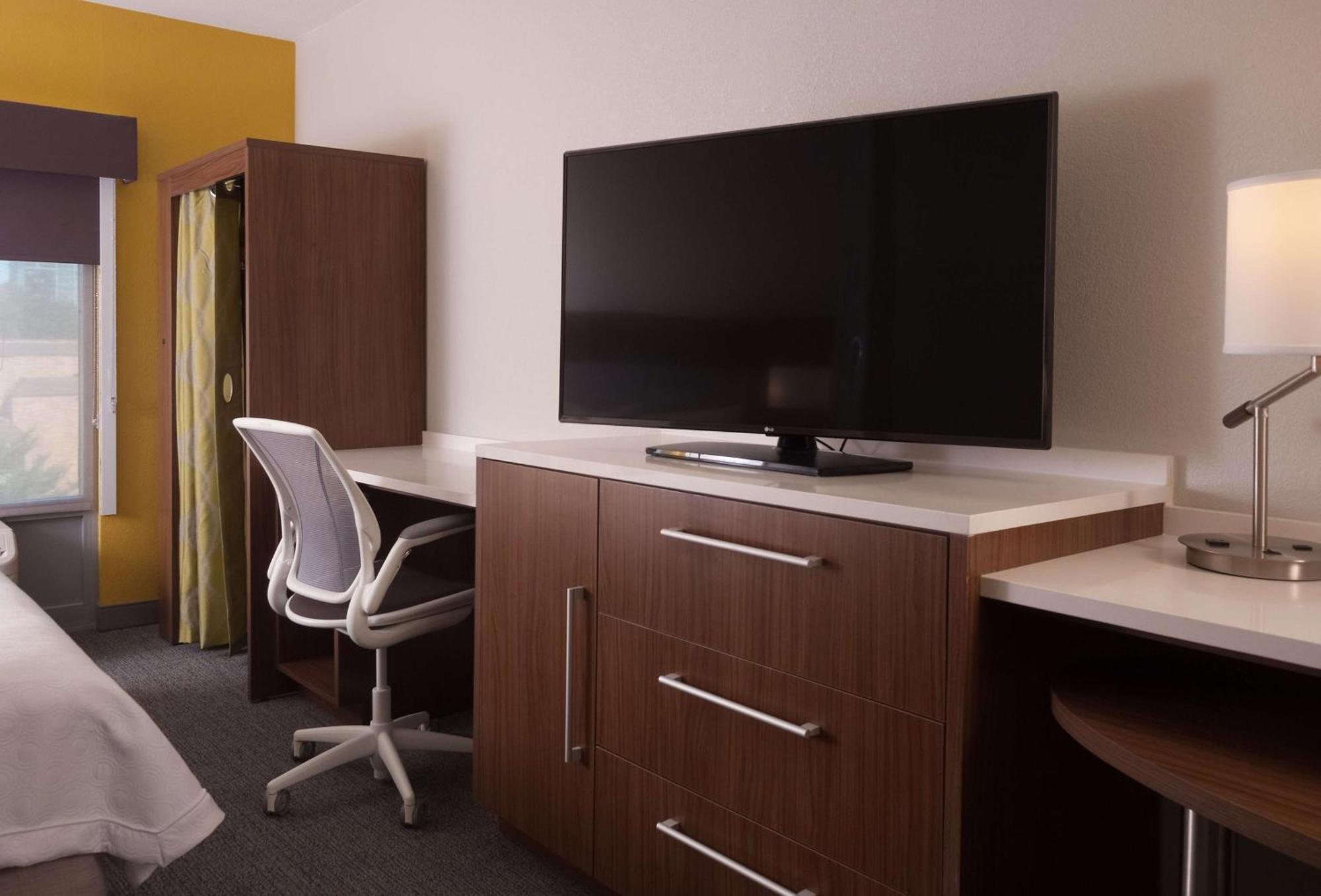 Home2 Suites By Hilton Atlanta Perimeter Center Данвуді Екстер'єр фото
