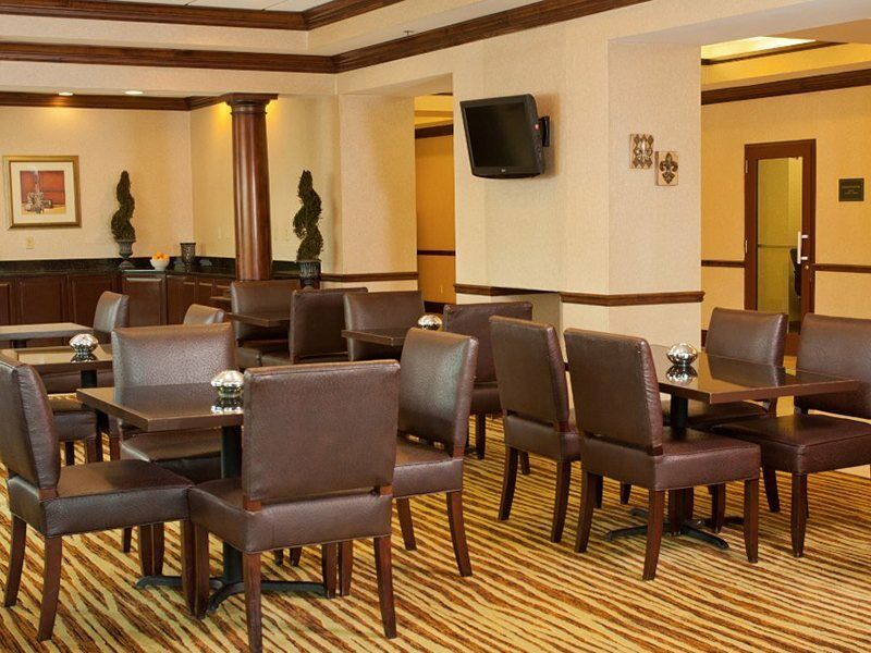 Home2 Suites By Hilton Atlanta Perimeter Center Данвуді Ресторан фото